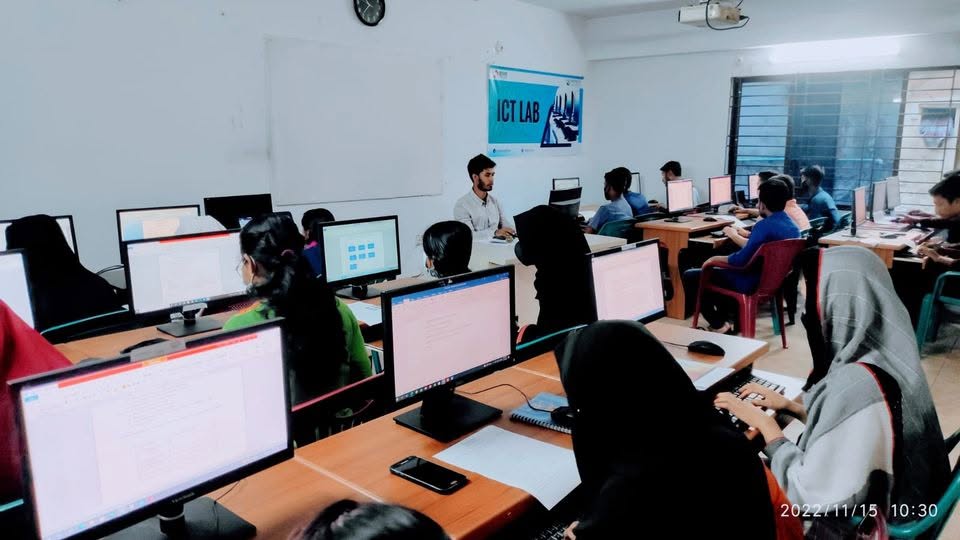 Computer Lab
